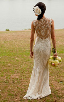 летние свадебные платья с открытой спиной