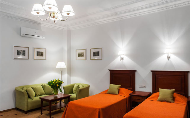 Отель Radi Un Draugi в Риге