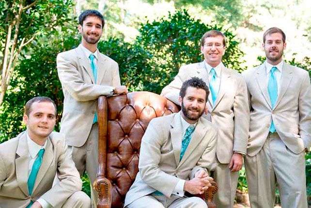 жених и друзья жениха в стиле Тиффани