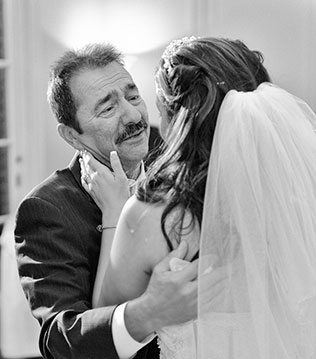 фото невесты с отцом