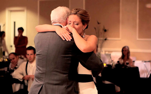 фото невесты с отцом