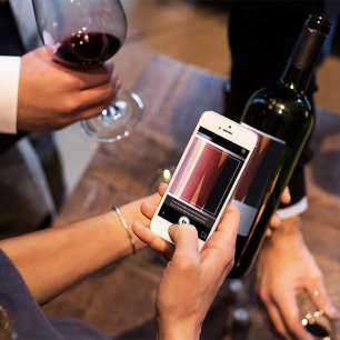 6 полезных мобильных сервисов для поиска алкоголя на свадьбу