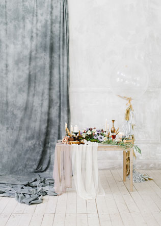 весенняя фотосессия невесты, декор стола