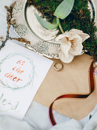 весенняя фотосессия невесты, акварельные приглашения