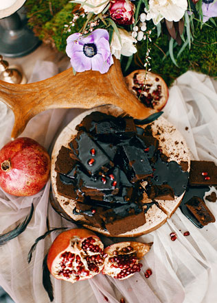 весенняя фотосессия невесты, пирожные