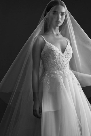 Коллекция свадебных платьев Allison Webb осень 2019 