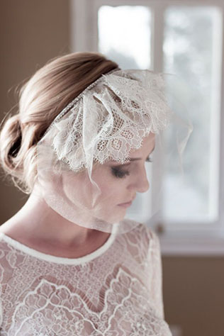 Стильные альтернативы классической фате, вуаль, bridal caps и кружевные ленты