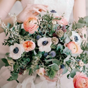 Вдохновение: анемоны в оформлении свадьбы