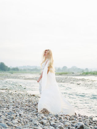 Ангельские шлейфы: 20 свадебных образов 