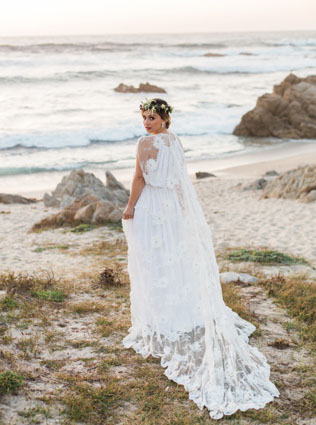 Ангельские шлейфы: 20 свадебных образов 