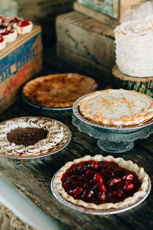 По-домашнему: ароматные пироги вместо свадебного торта! 