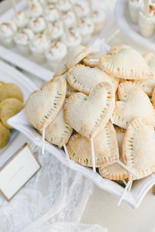 По-домашнему: ароматные пироги вместо свадебного торта! 