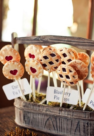 По-домашнему: ароматные пироги вместо свадебного торта! 