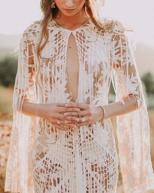 В стиле бохо: свадебные платья с бахромой 