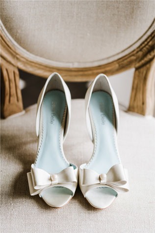 Завяжи на бантик: 40 свадебных туфелек и босоножек 