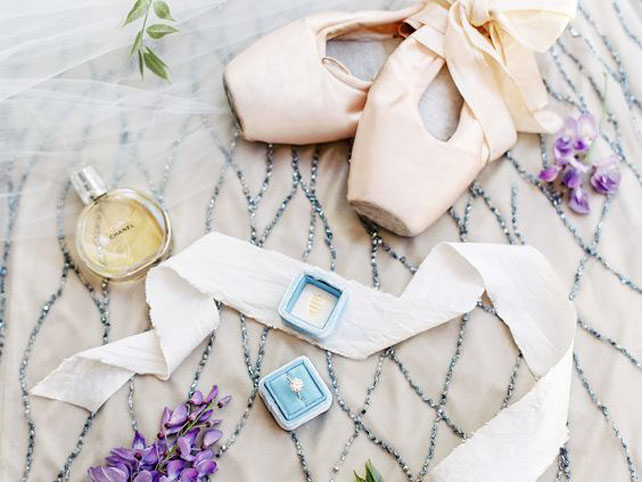 Стильные детали: бархатные коробочки для колец 