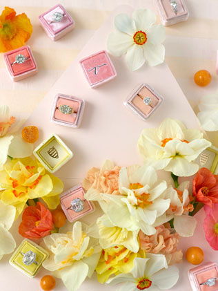 Стильные детали: бархатные коробочки для колец 