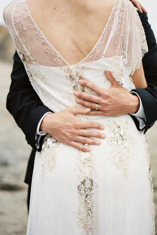 Культовые спинки свадебных платьев 