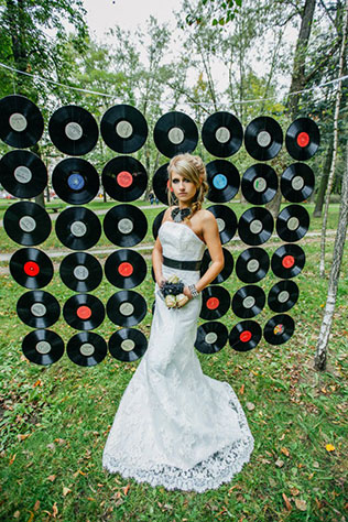 Фотопроект Blogger Bride, образ невесты, пано из старых пластинок для фотосессии
