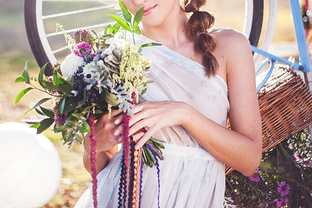 Фотопроект Blogger Bride,  фотосессия в воздушном стиле, букет невесты, ленты