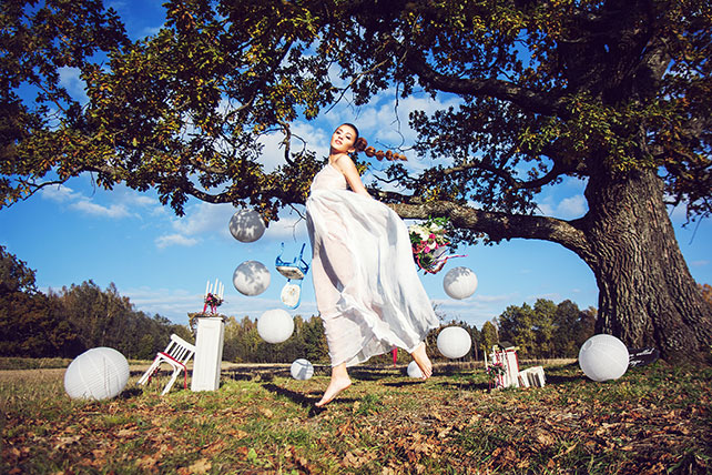 Фотопроект Blogger Bride, фотосессия в воздушном стиле, прыжок, невесомость
