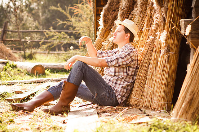 Фотопроект Blogger Bride. Часть 2, жених и снопы сена