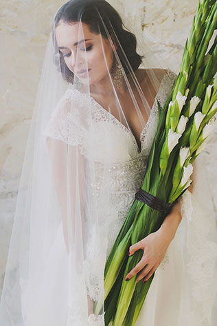 Фотопроект Blogger Bride. Часть 2, невеста с длинным букетом