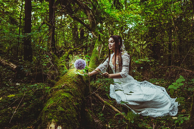 Фотопроект Blogger Bride - 3, невеста в образе лесной феи, в лесу