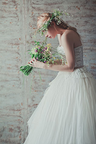 Фотопроект Blogger Bride-3, невеста в образе нимфы, букет невесты