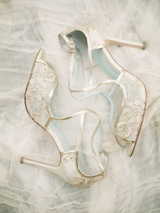 Холодное лето: ботильоны для невесты 