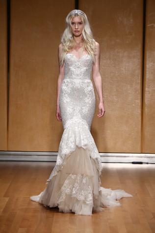 Bridal Fashion Week: 7 осенних трендов для невест 