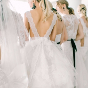 Неделя свадебной моды: 50 самых красивых платьев для осени 2018