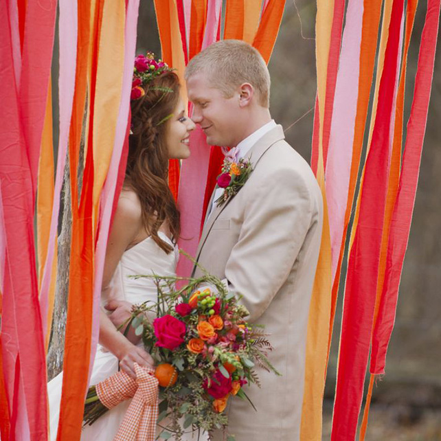 Свадьба в красных цветах — огненный цвет вашей страсти