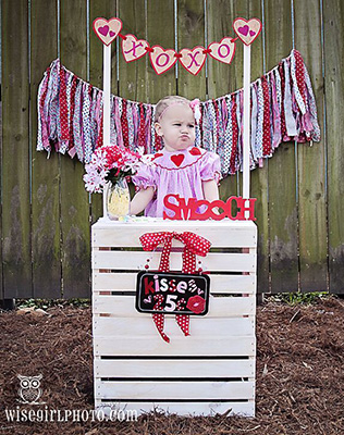 будка для поцелуев на свадьбе