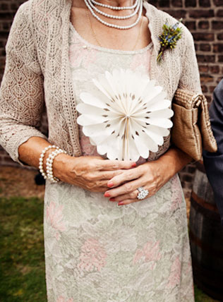 бумажные веера на свадьбе