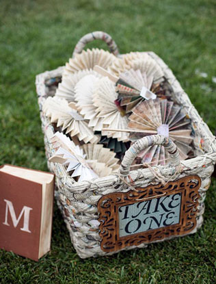 бумажные веера на свадьбе