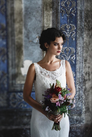 40 букетов невесты в темных тонах 