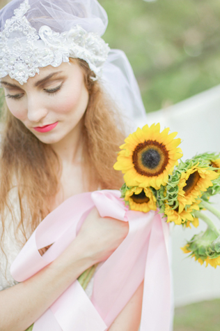 Букет невесты: что символизируют любимые цветы? Подсолнух