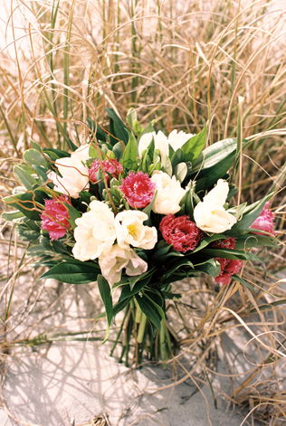 Букет невесты: что символизируют любимые цветы? Тюльпаны