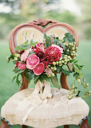 Сама нежность: свадебные букеты с пионовидными розами 