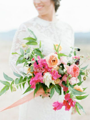 Вдохновение: 36 свадебных букетов в стиле бохо 