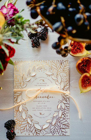 Бумажное кружево: свадебная полиграфия с узорами  