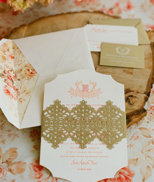 Бумажное кружево: свадебная полиграфия с узорами  