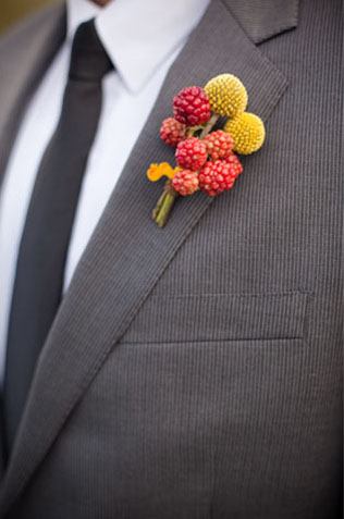 90 вариантов бутоньерок для осенней свадьбы 