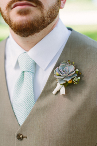 90 вариантов бутоньерок для осенней свадьбы 