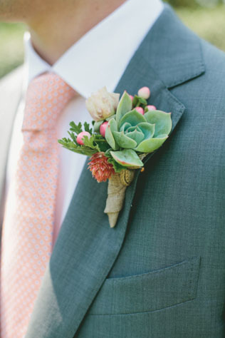 90 вариантов бутоньерок для осенней свадьбы 