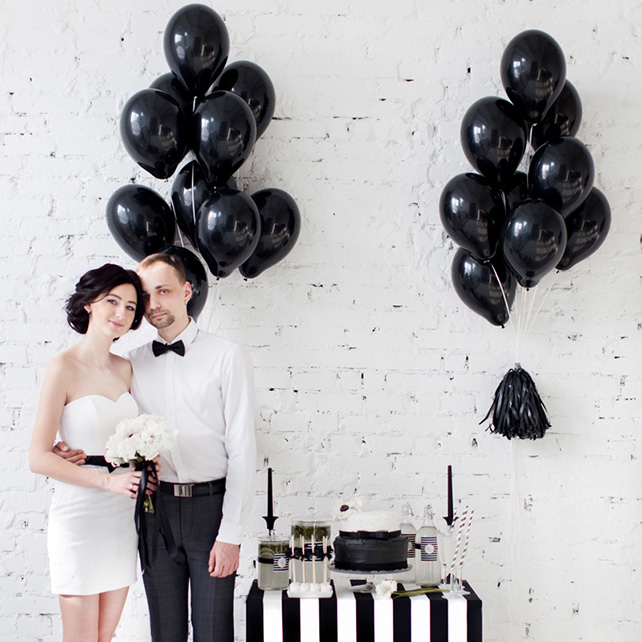 Black is a happy color: чёрно-белая свадебная фотосессия Антона и Ксении