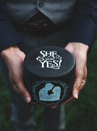 Нарушая правила: черные свадебные торты 