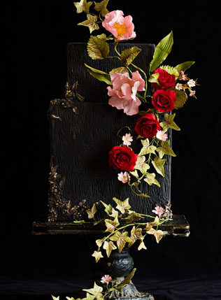 Нарушая правила: черные свадебные торты 