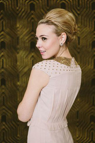 Идеальное сочетание: золотой и черный цвет для новогодней свадьбы 